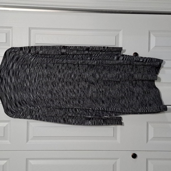 Cardigan - Picture 4 of 4
